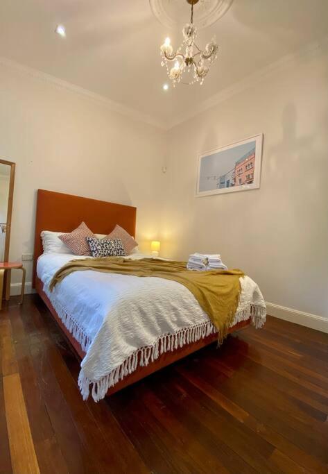 Immaculate 3 Bed City Home - Close To Everything! - Hervey Bay Accommodation 1