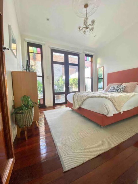 Immaculate 3 Bed City Home - Close To Everything! - Hervey Bay Accommodation 2