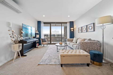 Impeccable 1-Bed With Alfresco Dining In Barton - Hervey Bay Accommodation 0