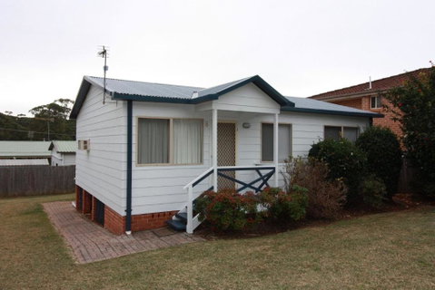In Holiday Mode - Hervey Bay Accommodation 0