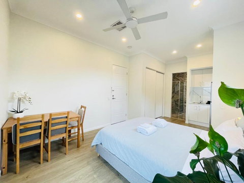Independent Room With Onsuite And Small Kitchen - Hervey Bay Accommodation 3