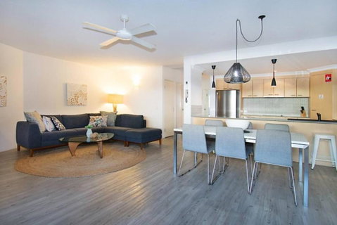 Indiah - Hervey Bay Accommodation 2