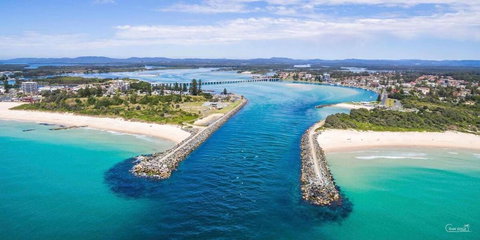 IndulgeAtSurfriders - Hervey Bay Accommodation 3