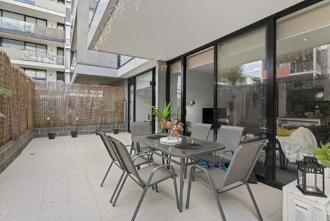 Ink Echelon Escape - Hervey Bay Accommodation 2