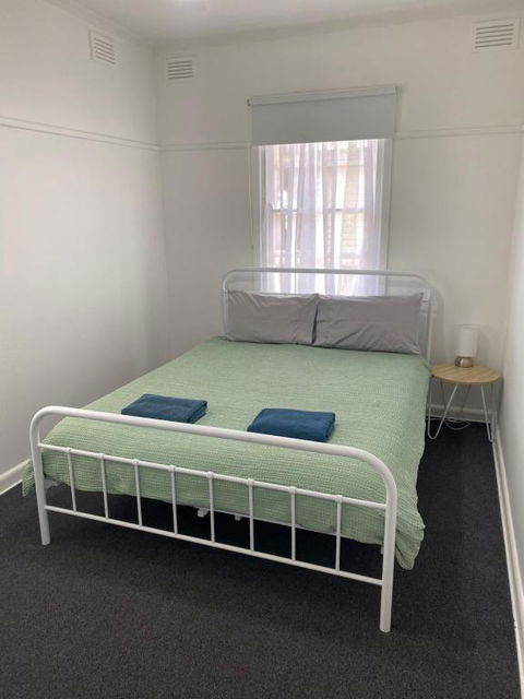 Inner Beauty Near Hosp 3BR Ample Parking W Wifi - Tourism Hervey Bay 2