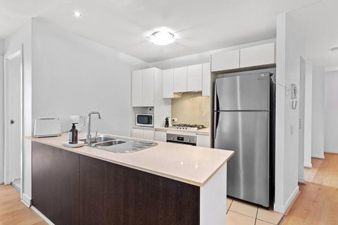 Inner City Action 3Bed 2Bath 1Car 3Balconies - Tourism Hervey Bay 2