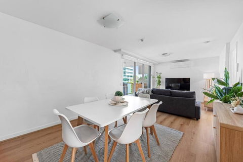 Inner City Action 3Bed 2Bath 1Car 3Balconies - Tourism Hervey Bay 1