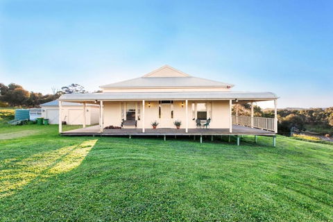 Hopkins River Homestead - Hervey Bay Accommodation 0
