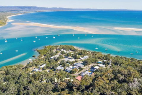Insane Views Luxe Furnishing House On Highest Hill - Tourism Hervey Bay 0