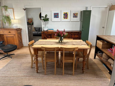 Inverloch Beach Shack - Hervey Bay Accommodation 1