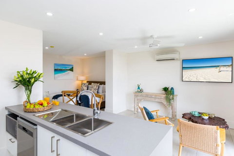 Ishtar Apartment 3- Luxury Studio - Hervey Bay Accommodation 2