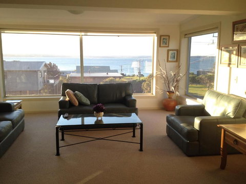 Island Getaway - Hervey Bay Accommodation 3