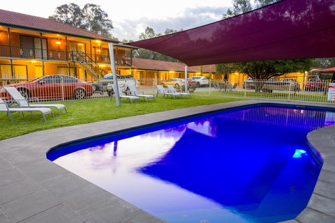 Advance Motel - Hervey Bay Accommodation 0