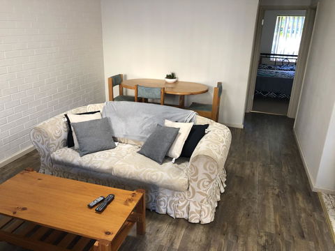 Affordable Comfortable Inglewood Apartment+Pool - Tourism Hervey Bay 2