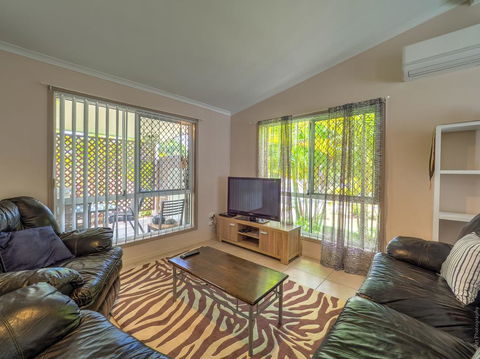 Affordable Holiday Home - Hervey Bay Accommodation 0