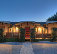 Airport Tourist Village Melbourne - Tourism Hervey Bay