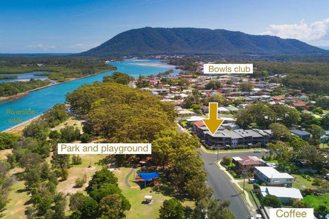 Ait Shona - Happy Place. Apt 10 Haven On The Park - Hervey Bay Accommodation 3