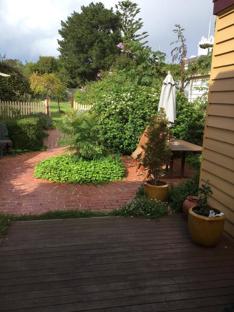 Albion Cottage - Hervey Bay Accommodation 1