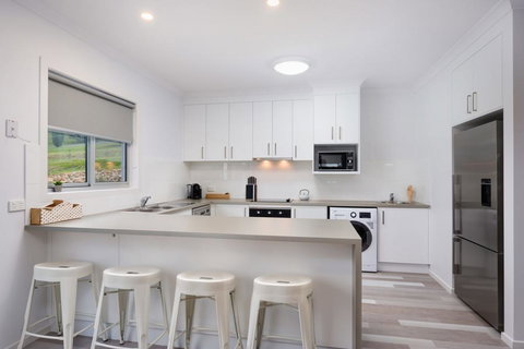 Albury Yalandra Apartment 2 - Tourism Hervey Bay 1