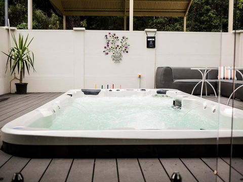 Aldgate Lodge Bed & Breakfast - Tourism Hervey Bay 1