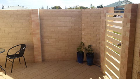 Alexander Drive B & B - Hervey Bay Accommodation 3