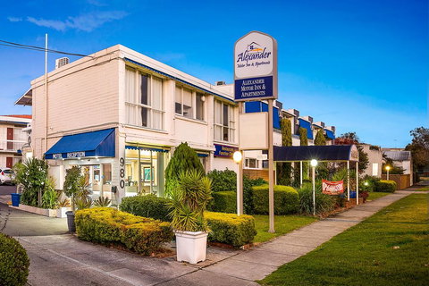 Alexander Motor Inn And Apartments - Hervey Bay Accommodation 0