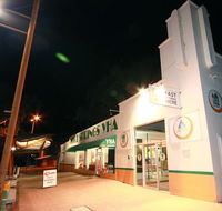 Alice Springs YHA - Tourism Hervey Bay