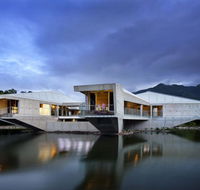 Alkira Award Winning Luxury Beachfront Rainforest Holiday House - Hervey Bay Accommodation