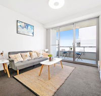 All amenities only downstairs 20 mins to CBD - Tourism Hervey Bay