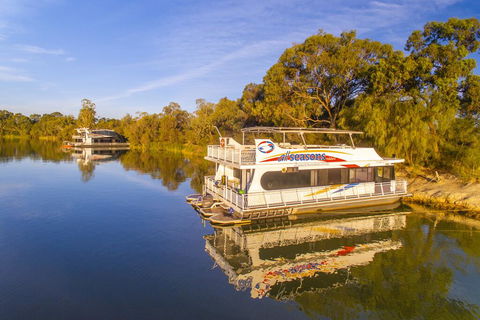 All Seasons Houseboats - Tourism Hervey Bay 1