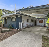 Allamanda Cottage - Hervey Bay Accommodation