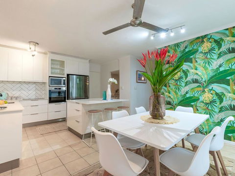 Allawah Palms Villa - Tourism Hervey Bay 1