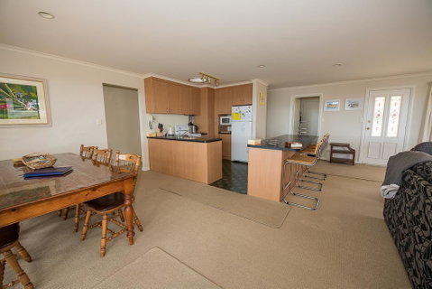 Allure - Hervey Bay Accommodation 0