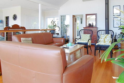 Allure - Tourism Hervey Bay 2