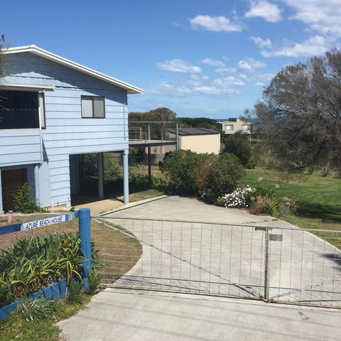 Alluvion Beach Cottage - Tourism Hervey Bay 3
