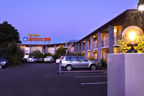 Alpine Motor Inn - Hervey Bay Accommodation 0