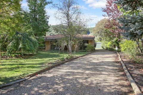 Alpine Streamside - Tourism Hervey Bay 1