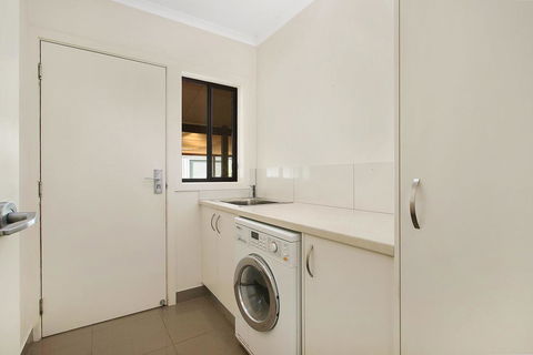 Alpine Streamside - Tourism Hervey Bay 2