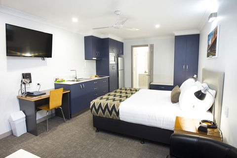 Altitude Motel Apartments - Hervey Bay Accommodation 3