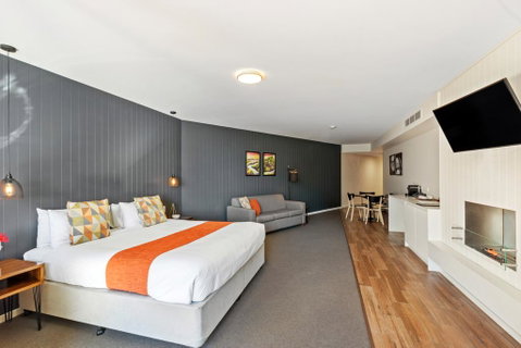 Altitude On Montville - Hervey Bay Accommodation 3
