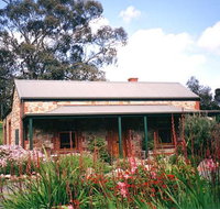 Amanda's Cottage 1899 - Hervey Bay Accommodation