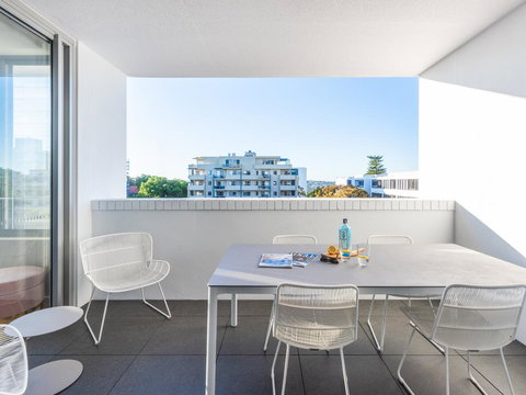 Amari Five Zero Three - Hervey Bay Accommodation 2