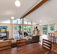 Amaroo House - Hervey Bay Accommodation