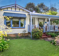 Ambrose Cottage Front Apartment - Tourism Hervey Bay