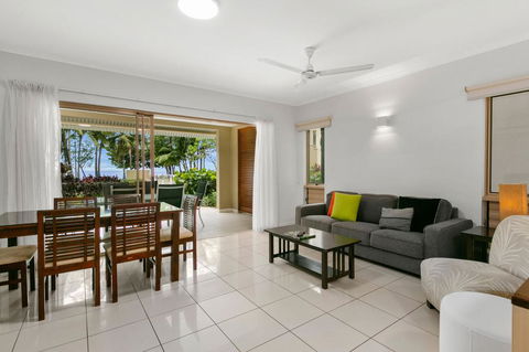 Amphora Resort Luxury Private Apts - Tourism Hervey Bay 3