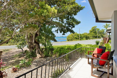 Anchor Lodge - Hervey Bay Accommodation 0
