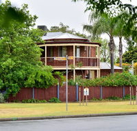Anchorage Guest House and Self-contained Accommodation - Hervey Bay Accommodation