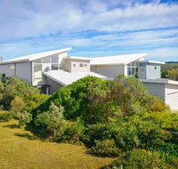 Anchors Beach House - Tourism Hervey Bay
