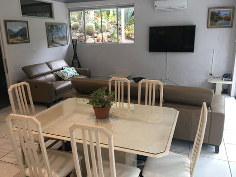Ancient Gardens Guesthouse & Botanical Gardens - Tourism Hervey Bay 1