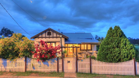 Andavine House - Bed & Breakfast - Hervey Bay Accommodation 0